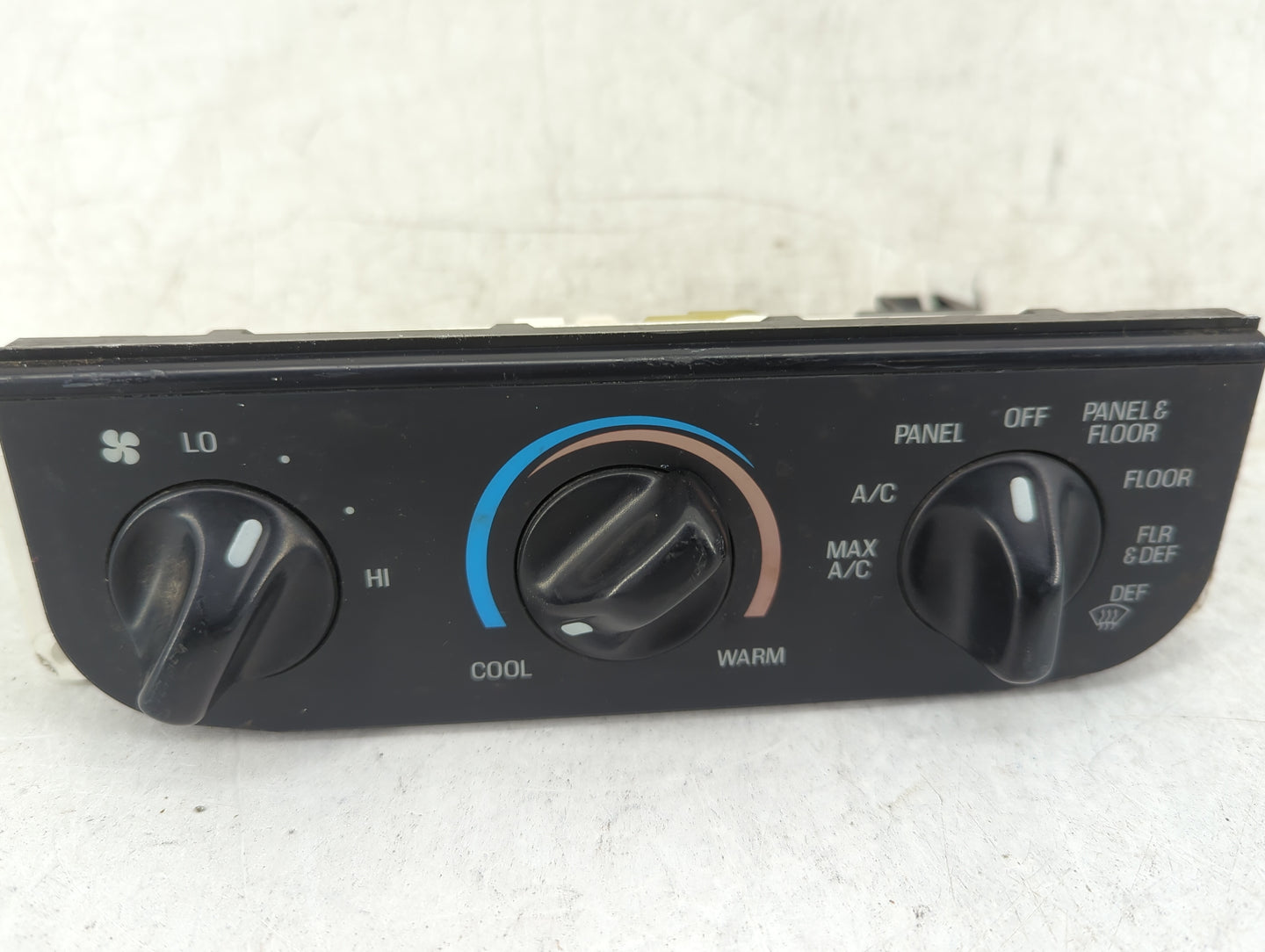 1999-2004 Ford F-150 Climate Control Module Temperature AC/Heater Replacement P/N:YL3H-19E764-A PNL LGT LGTB 706 111 127 Fit