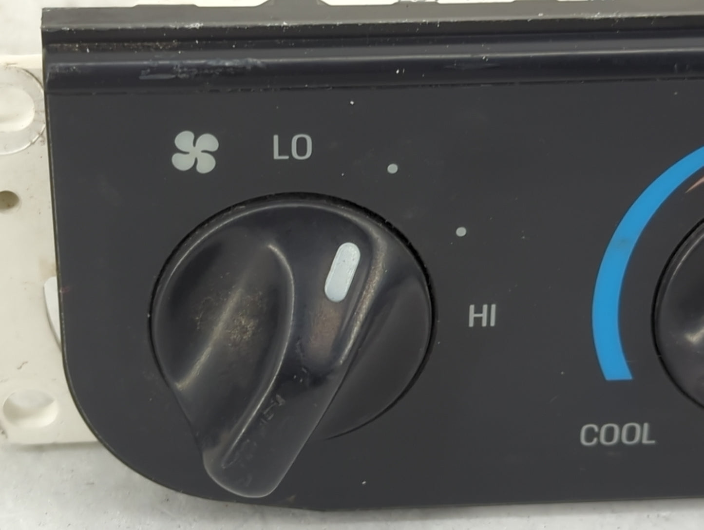 1999-2004 Ford F-150 Climate Control Module Temperature AC/Heater Replacement P/N:YL3H-19E764-A PNL LGT LGTB 706 111 127 Fit