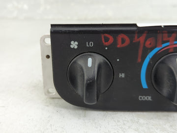 1999-2004 Ford F-150 Climate Control Module Temperature AC/Heater Replacement P/N:YL3H-19E764-A Fits OEM Used Auto Parts