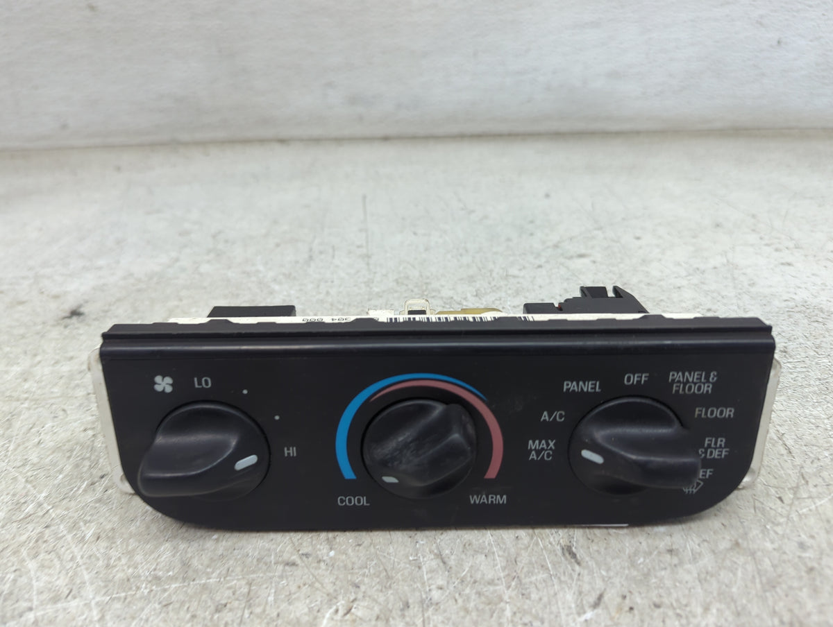 1999-2004 Ford F-150 Climate Control Module Temperature AC/Heater Replacement P/N:698 304 000 Fits OEM Used Auto Parts - Oem