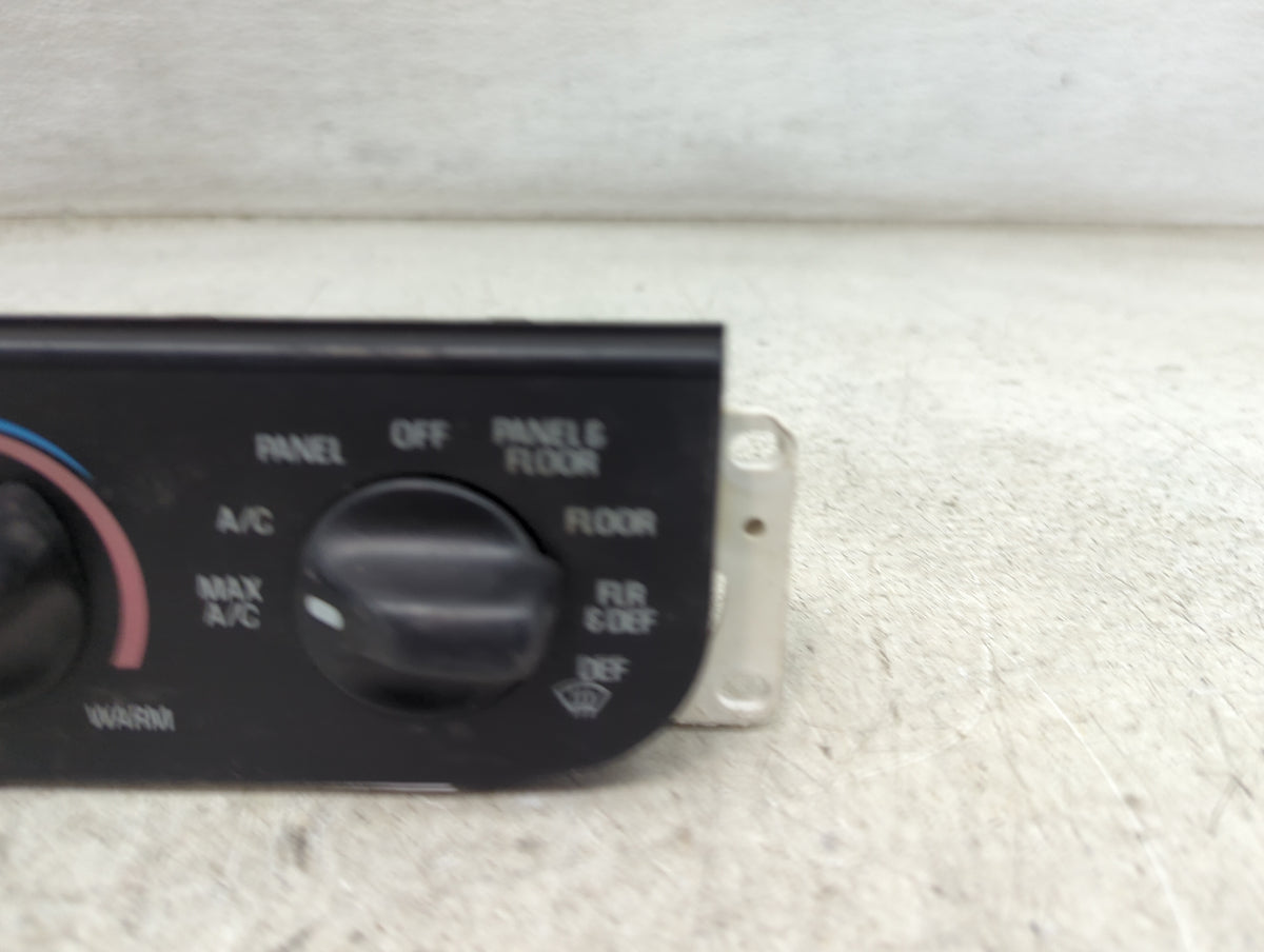 1999-2004 Ford F-150 Climate Control Module Temperature AC/Heater Replacement P/N:698 304 000 Fits OEM Used Auto Parts - Oem