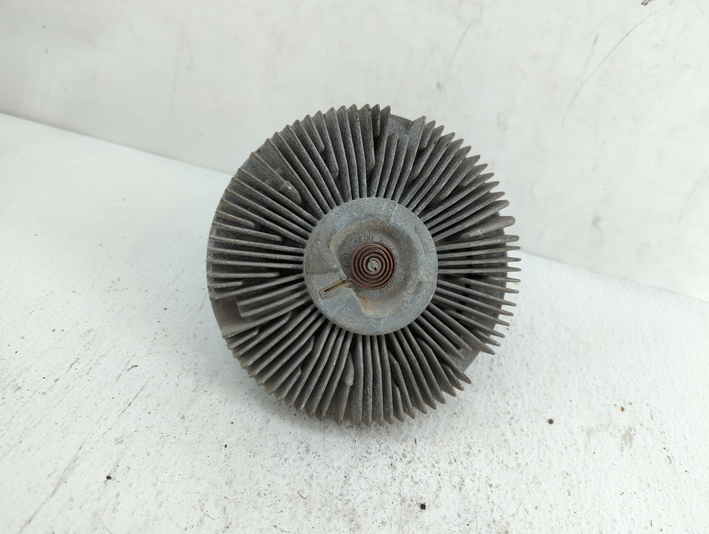 1998-2006 Ford F-150 Radiator Cooling Fan Clutch - Oemusedautoparts1.com