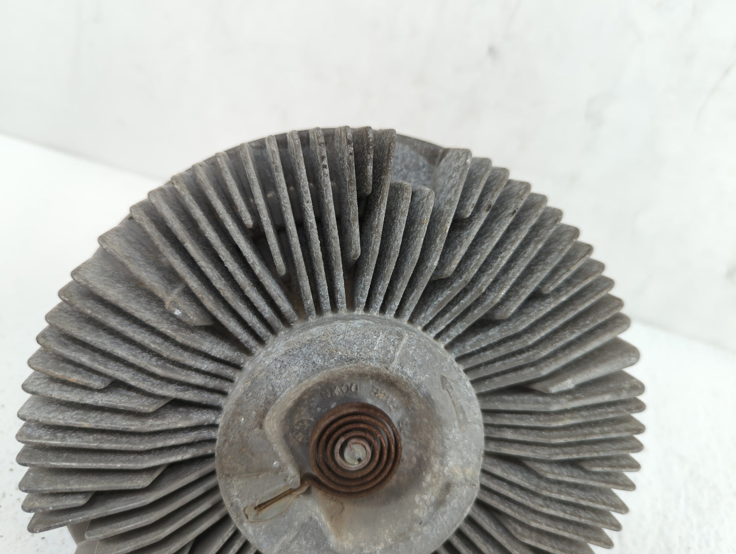 1998-2006 Ford F-150 Radiator Cooling Fan Clutch 362954 - Oemusedautoparts1.com