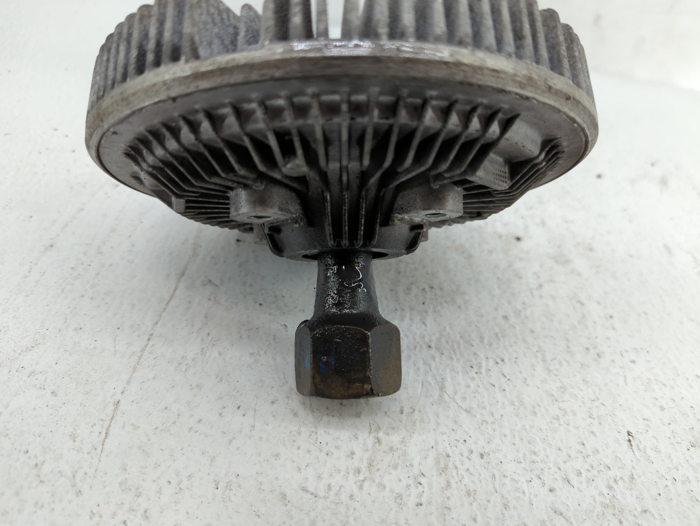 1998-2006 Ford F-150 Radiator Cooling Fan Clutch 362954 - Oemusedautoparts1.com