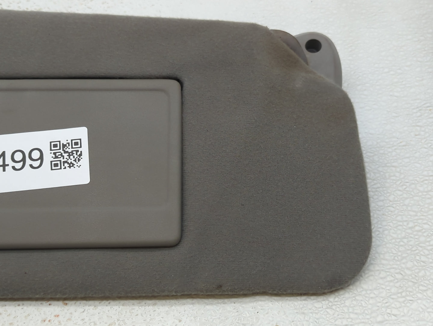 2002-2004 Ford F-150 Sun Visor Shade Replacement Passenger Right Mirror Fits Fits 2002 2003 2004 OEM Used Auto Parts - Oemus