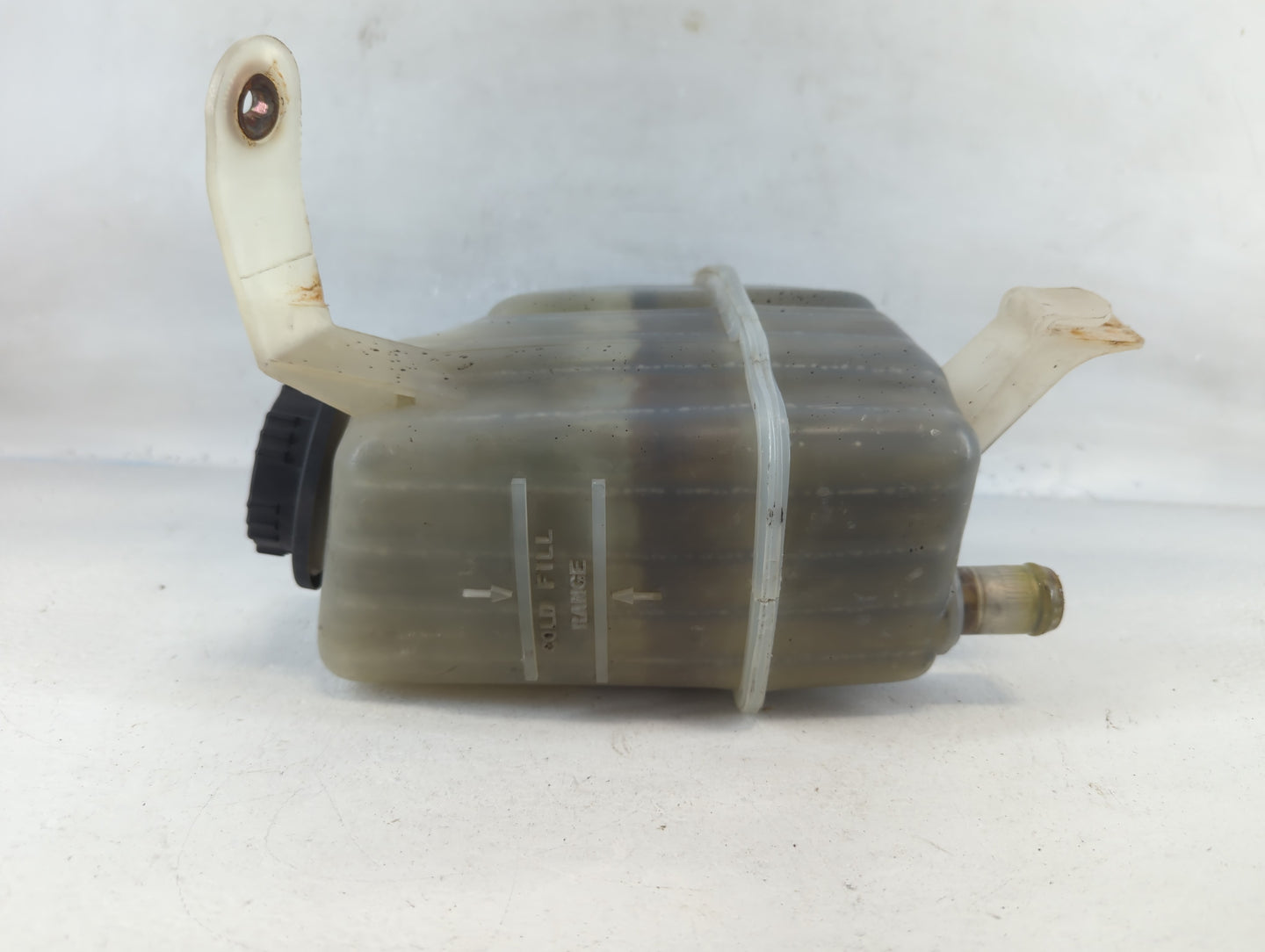 2003-2003 Ford F-150 Radiator Coolant Overflow Expansion Tank Bottle - Oemusedautoparts1.com