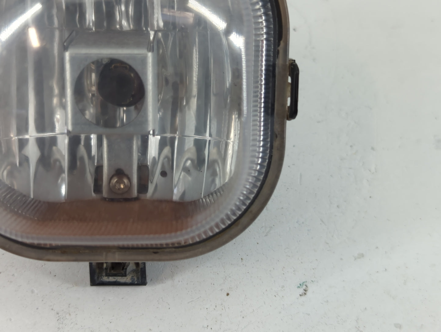 Ford F-250 Driver Left Oem Front Light Lamp - Oemusedautoparts1.com