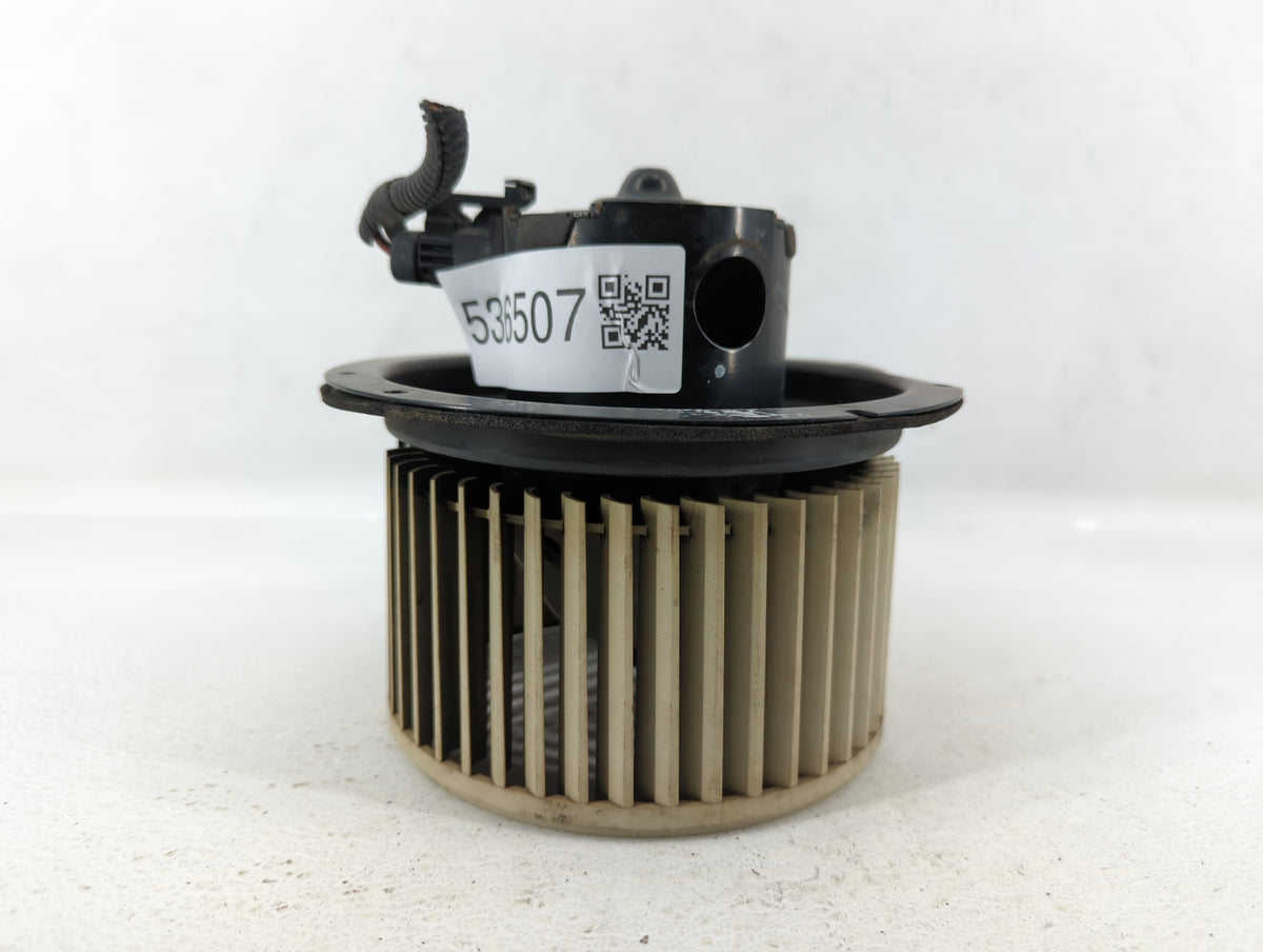 2000-2007 Ford F-250 Heater AC Blower Motor P/N:1C3H19805-AA Fits Fits 2000 2001 2002 2003 2004 2005 2006 2007 OEM Used Auto