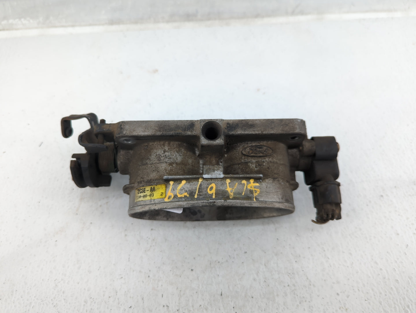 2003 Ford F-250 Super Duty Throttle Body P/N:2C3U-AA Fits OEM Used Auto Parts - Oemusedautoparts1.com