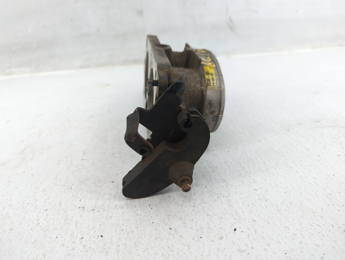 2003 Ford F-250 Super Duty Throttle Body P/N:2C3U-AA Fits OEM Used Auto Parts - Oemusedautoparts1.com