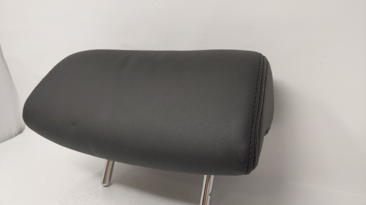 2003 Ford F-350 Headrest Head Rest Rear Center Seat Fits OEM Used Auto Parts - Oemusedautoparts1.com