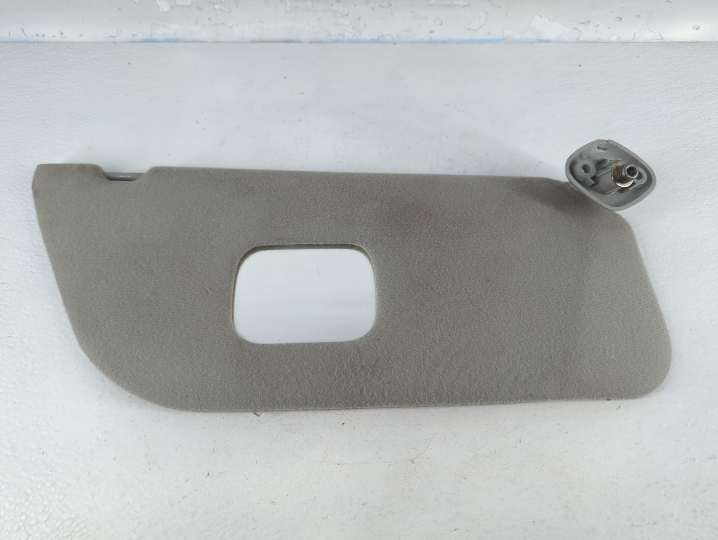 2003 Ford F-350 Super Duty Sun Visor Shade Replacement Passenger Right Mirror Fits Fits 2002 2004 OEM Used Auto Parts - Oemu
