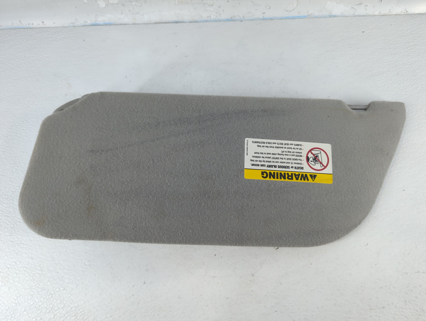 2003 Ford F-350 Super Duty Sun Visor Shade Replacement Passenger Right Mirror Fits Fits 2002 2004 OEM Used Auto Parts - Oemu