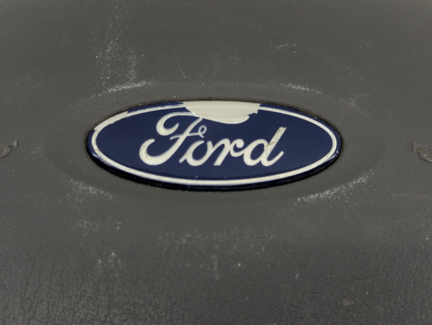 2003 Ford F150 Air Bag Driver Left Steering Wheel Mounted P/N:2L3A15043B13AAZUWB 2AA9262P30483, 529573 Fits OEM Used Auto Pa