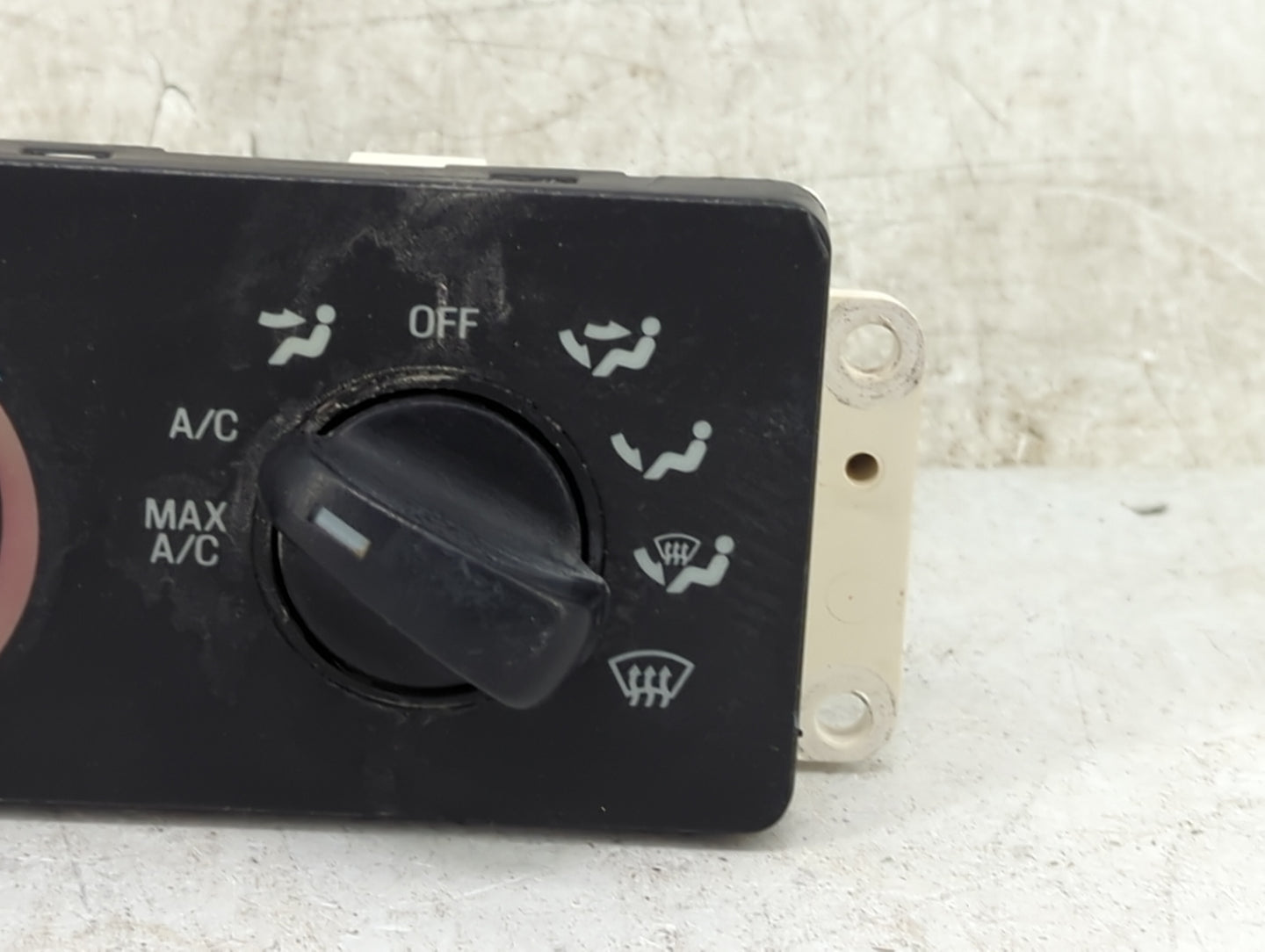 2003 Ford F550sd Pickup Climate Control Module Temperature AC/Heater Replacement P/N:YC3H-19C733-CA Fits OEM Used Auto Parts