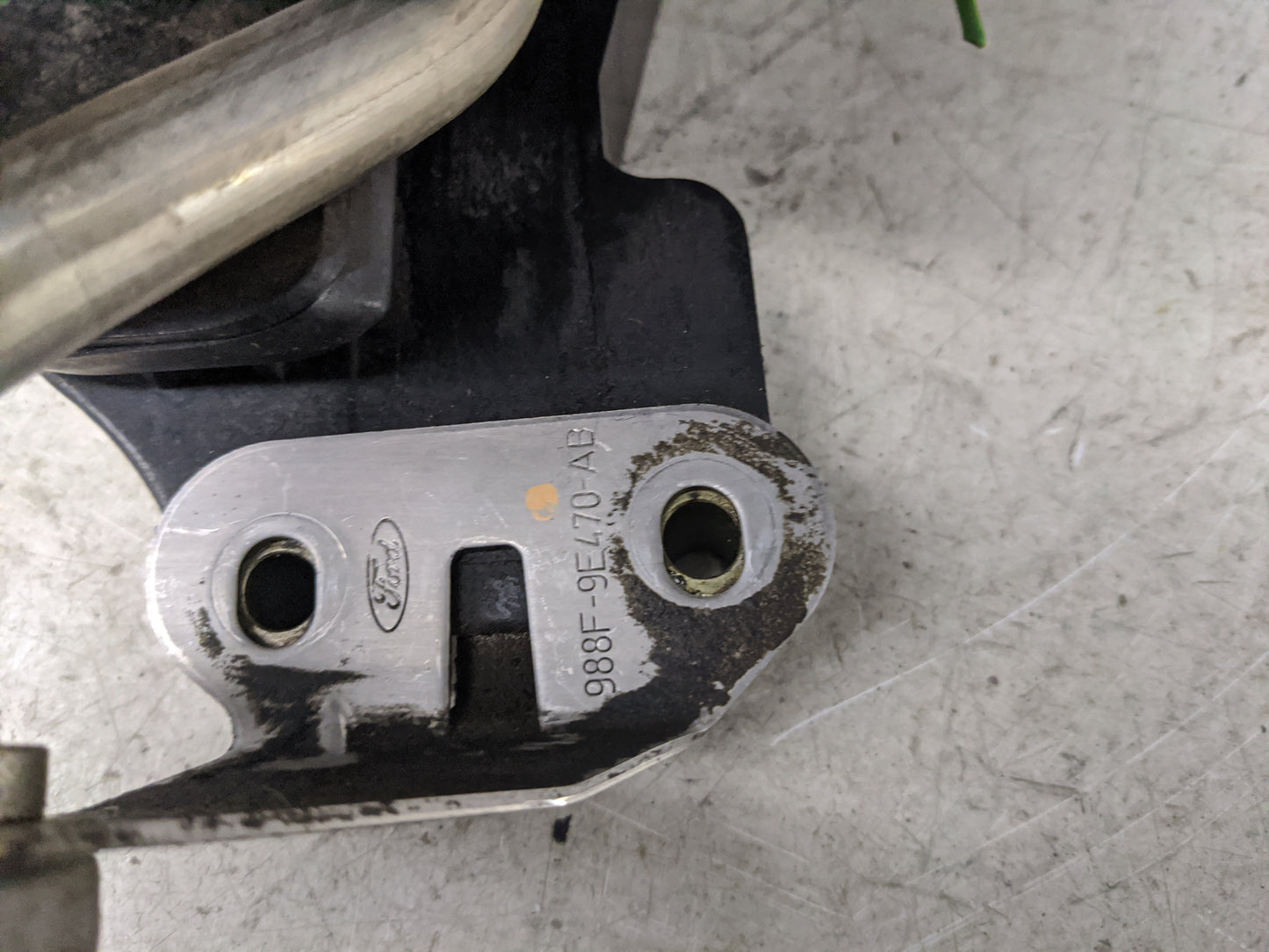 2003 Ford Focus Air Intake Manifold P/N:988F-9E470-AB Fits OEM Used Auto Parts - Oemusedautoparts1.com