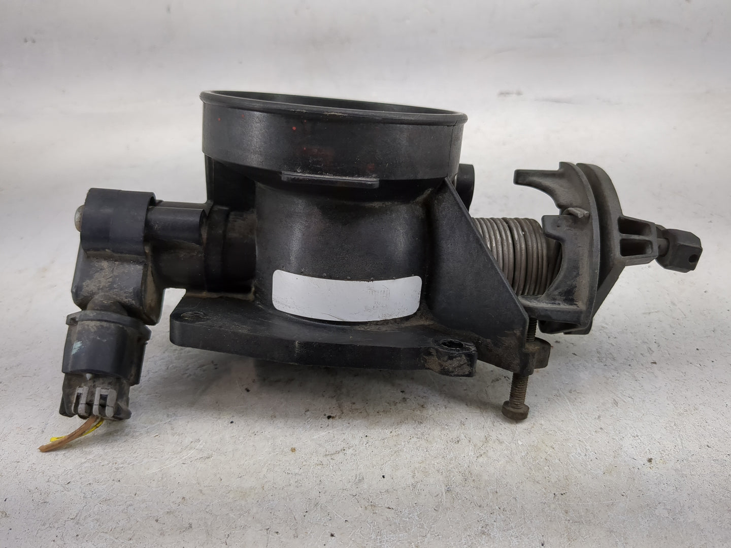2003 Ford Focus Throttle Body Fits OEM Used Auto Parts - Oemusedautoparts1.com