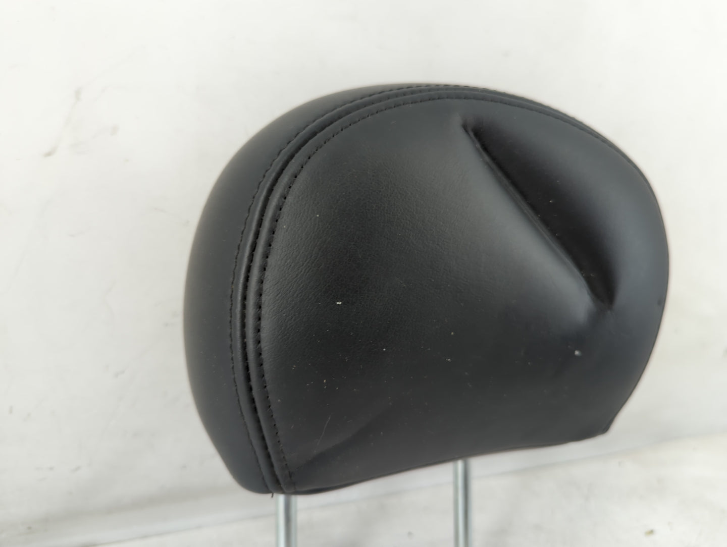 2003 Ford Focus Headrest Head Rest Rear Seat Fits OEM Used Auto Parts - Oemusedautoparts1.com