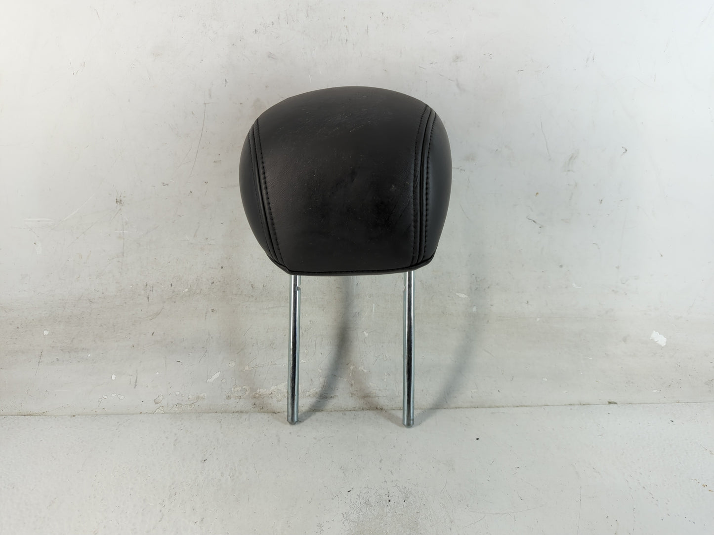 2003 Ford Focus Headrest Head Rest Rear Center Seat Fits OEM Used Auto Parts - Oemusedautoparts1.com
