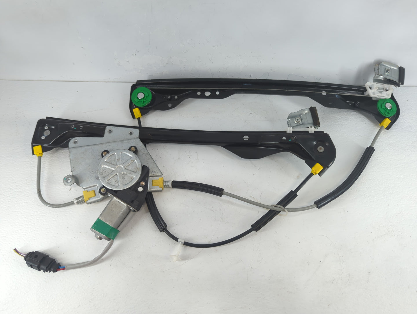 2003 Ford Focus Used Window Regulator Passenger Front - Oemusedautoparts1.com