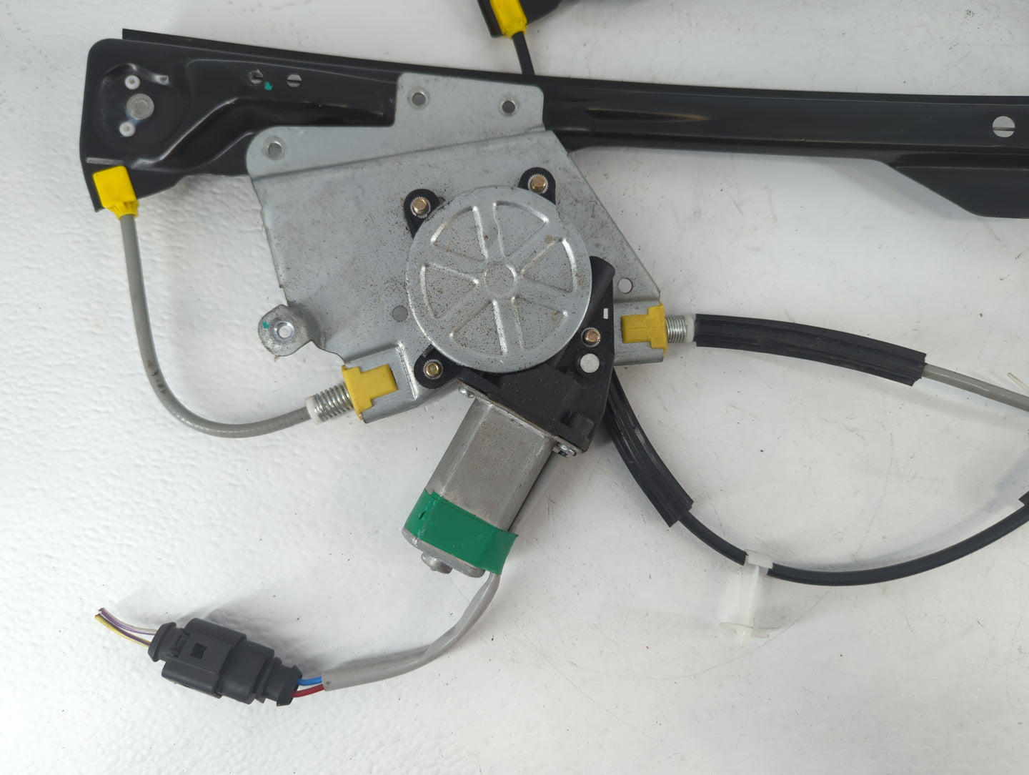 2003 Ford Focus Used Window Regulator Passenger Front - Oemusedautoparts1.com