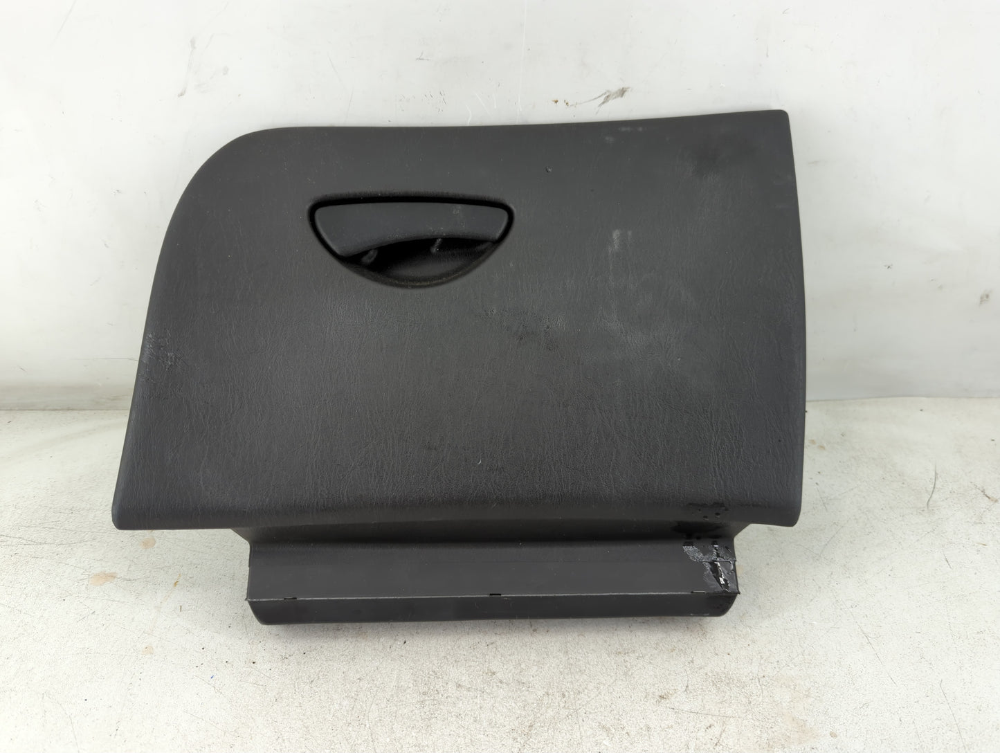 2003 Ford Focus Passenger Glove Box Door Storage Compartment - Oemusedautoparts1.com