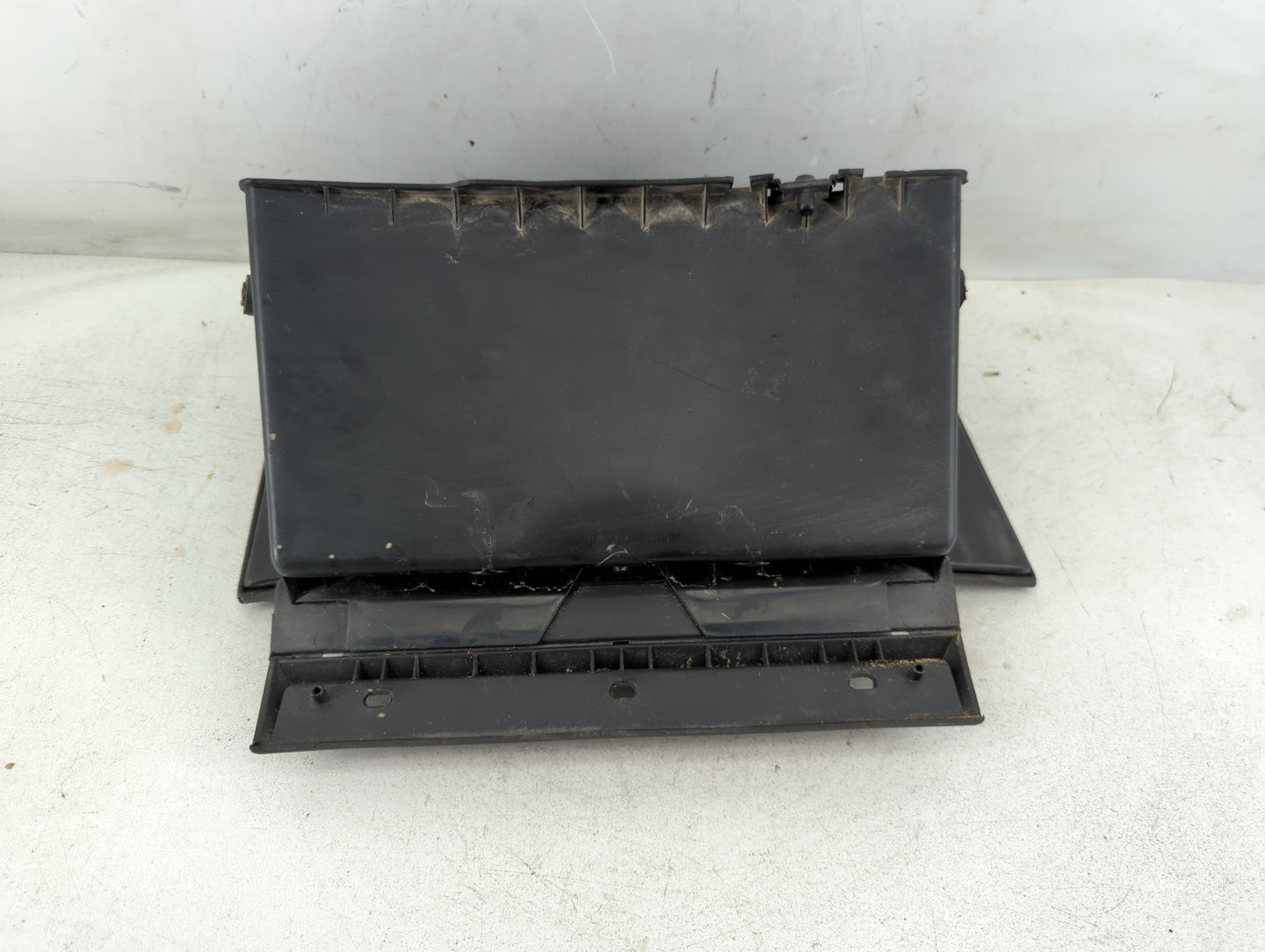 2003 Ford Focus Passenger Glove Box Door Storage Compartment - Oemusedautoparts1.com