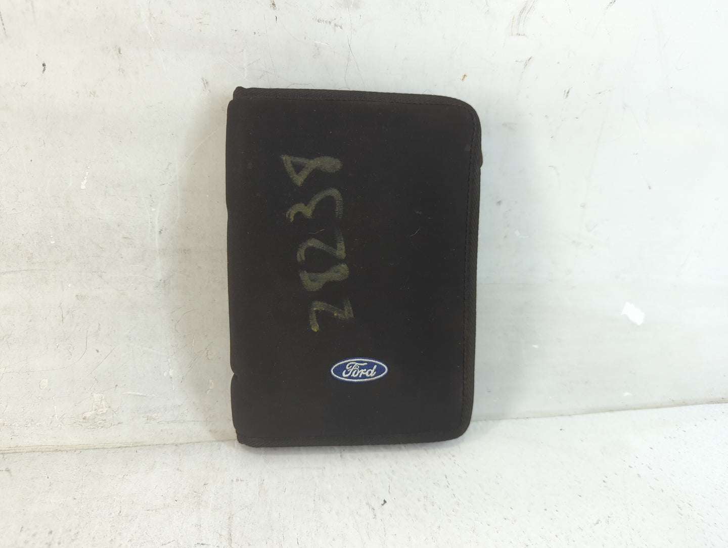 2003 Ford Freestar Owners Manual Book Guide P/N:4F2J-19A321-AB OEM Used Auto Parts - Oemusedautoparts1.com