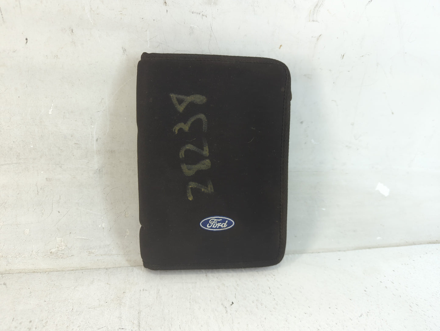 2003 Ford Freestar Owners Manual Book Guide P/N:4F2J-19A321-AB OEM Used Auto Parts - Oemusedautoparts1.com