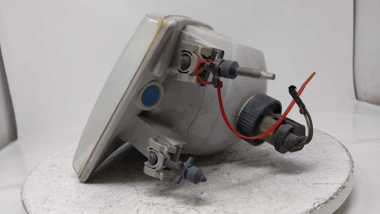 2003 Ford F 150 Driver Left Oem Head Light Lamp  R8s40b23 - Oemusedautoparts1.com