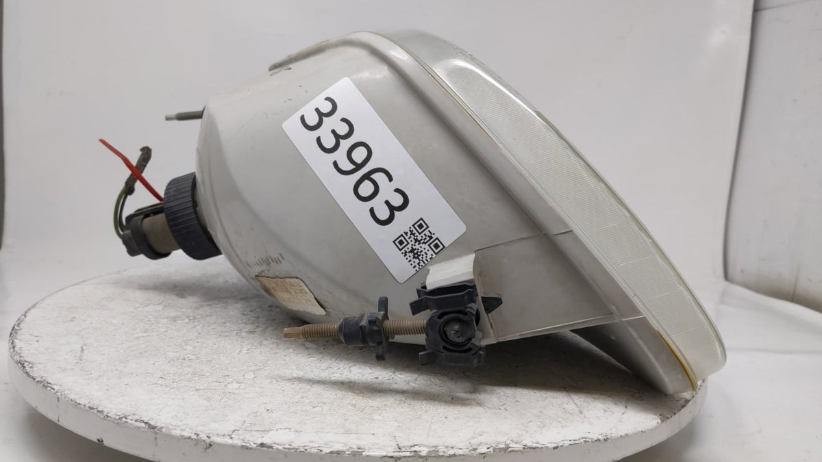 Ford F 150 Driver Left Oem Head Light Headlight Lamp - Oemusedautoparts1.com
