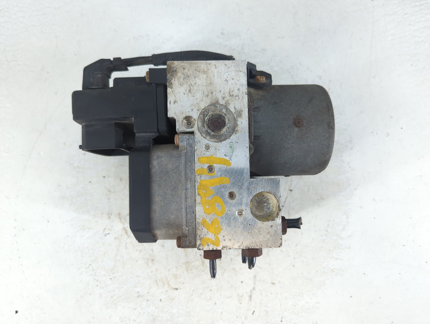 1999-2004 Ford Mustang ABS Pump Control Module Replacement P/N:2R33-2C358-6 Fits Fits 1999 2000 2001 2002 2003 2004 OEM Used