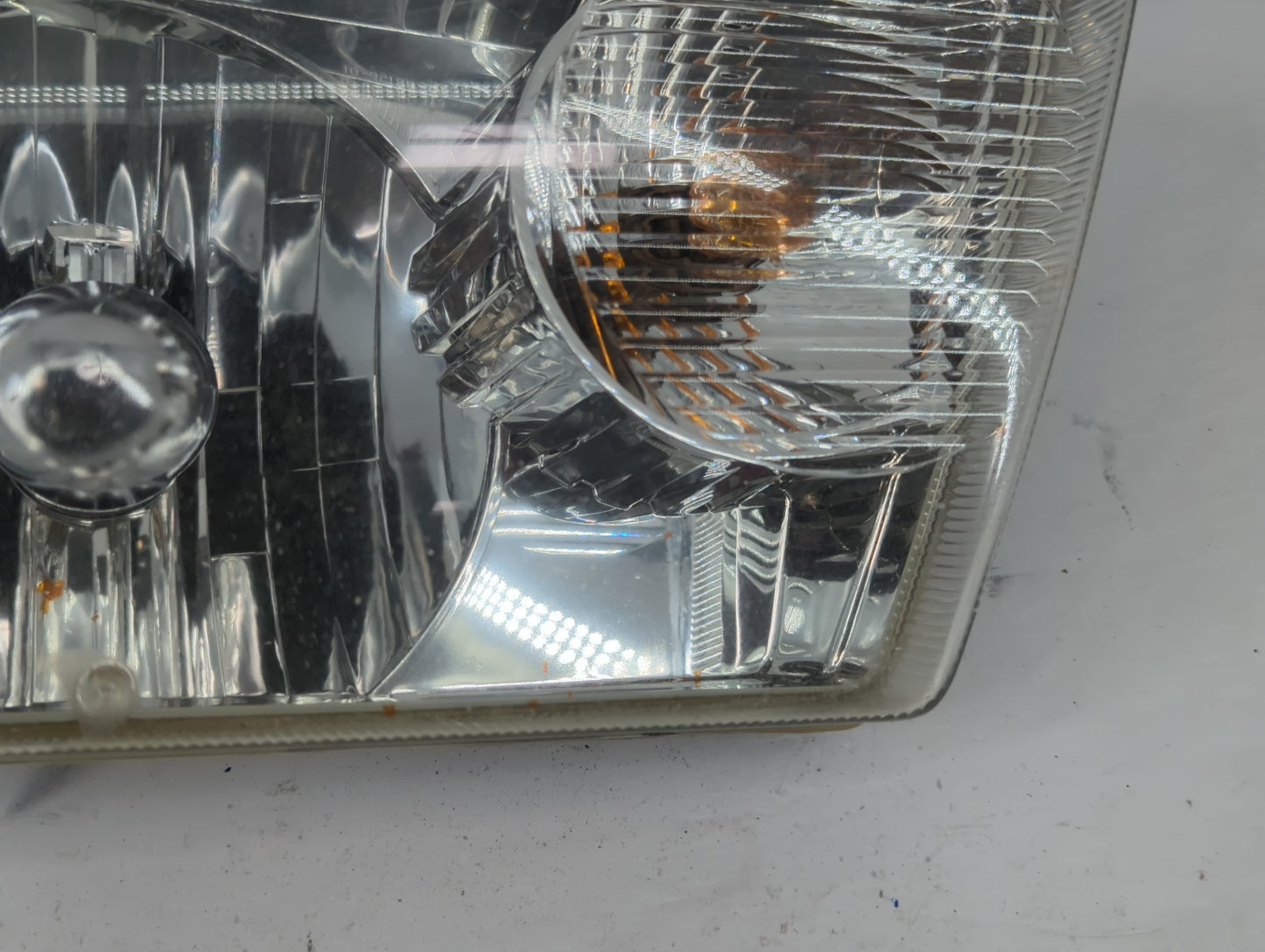 2001-2011 Ford Ranger Driver Left Oem Head Light Headlight Lamp - Oemusedautoparts1.com