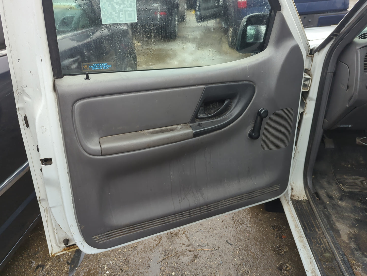 2003 Ford Ranger Front Left Driver Interior Door Panel Trim 1297543 - Oemusedautoparts1.com
