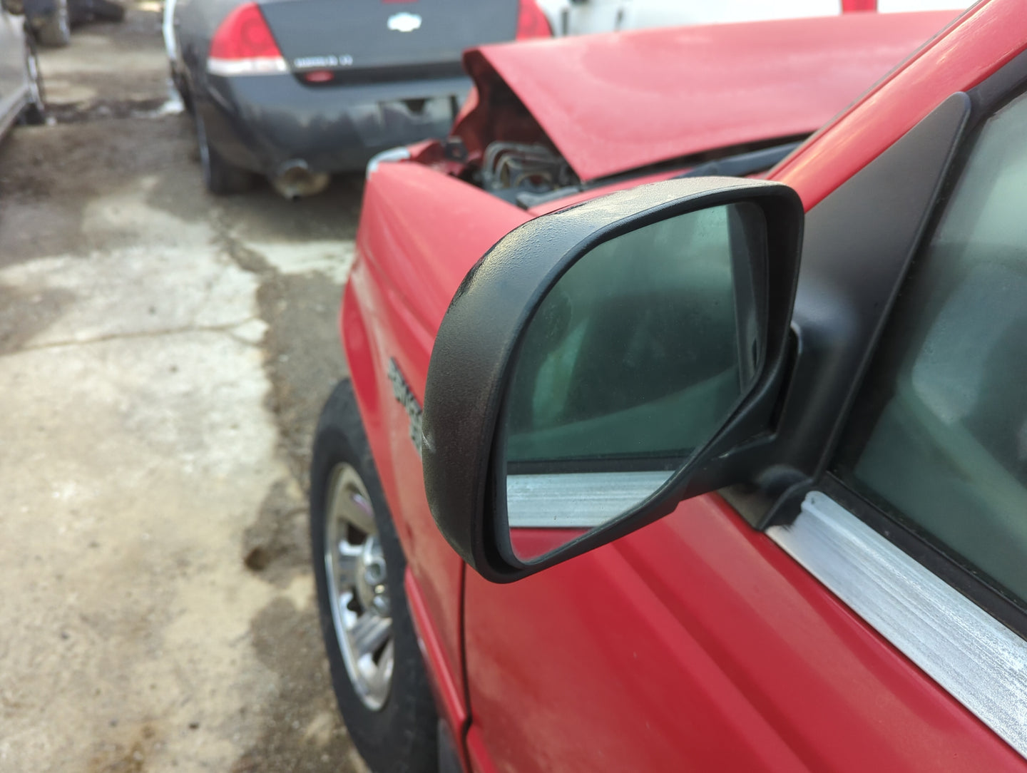 1995-2005 Ford Ranger Driver Side View Mirror - Left Door Mirror OEM Used - Oemusedautoparts1.com