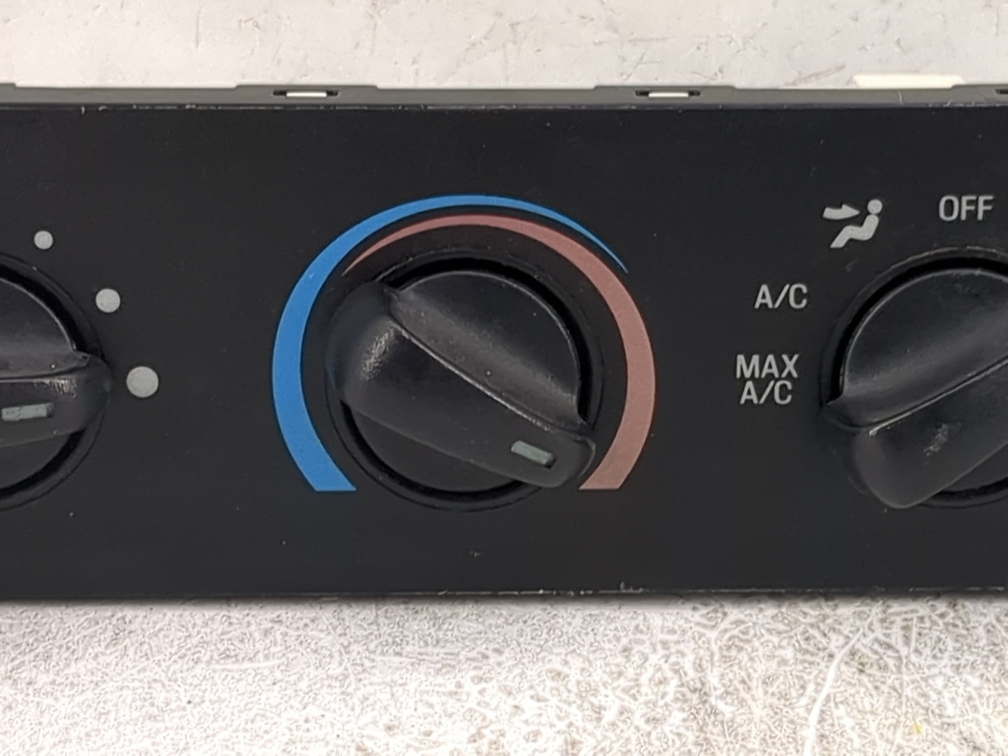 2003-2011 Ford Ranger Climate Control Module Temperature AC/Heater Replacement P/N:XL5H-19C733-BA XE5H-19C733-BA Fits OEM Us