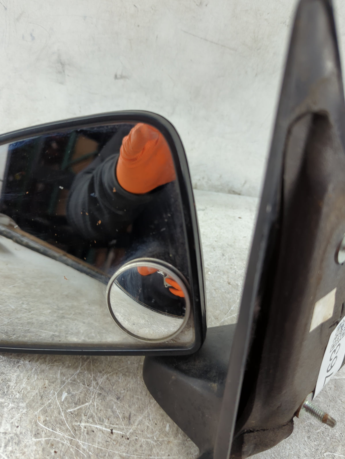 1995-2005 Ford Ranger Driver Side View Mirror - Left Door Mirror OEM Used - Oemusedautoparts1.com
