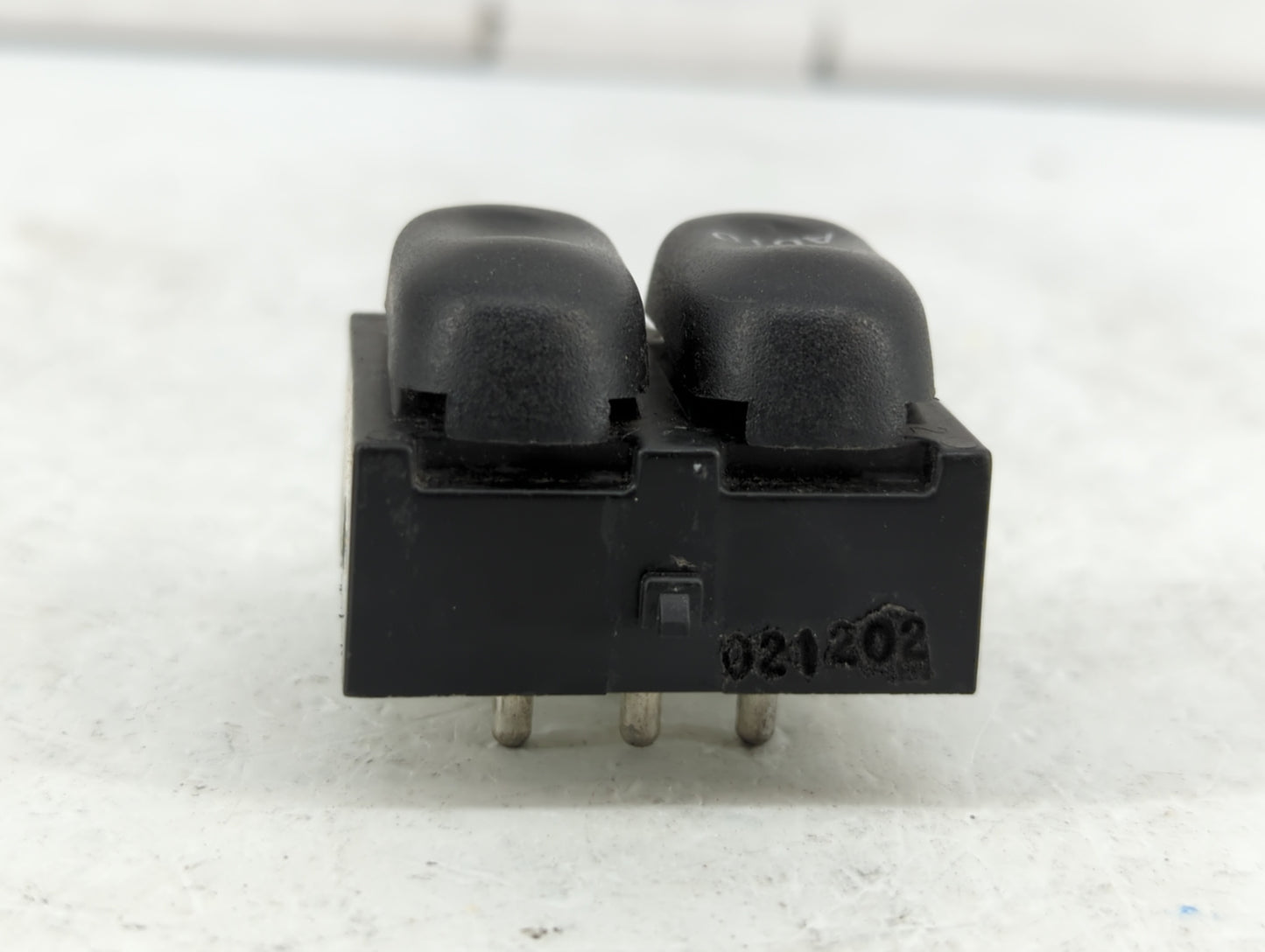 1995-2007 Ford Ranger Master Power Window Switch Replacement Driver Side Left P/N:YL54-14505-AAW F57B-1023713CF Fits OEM Use