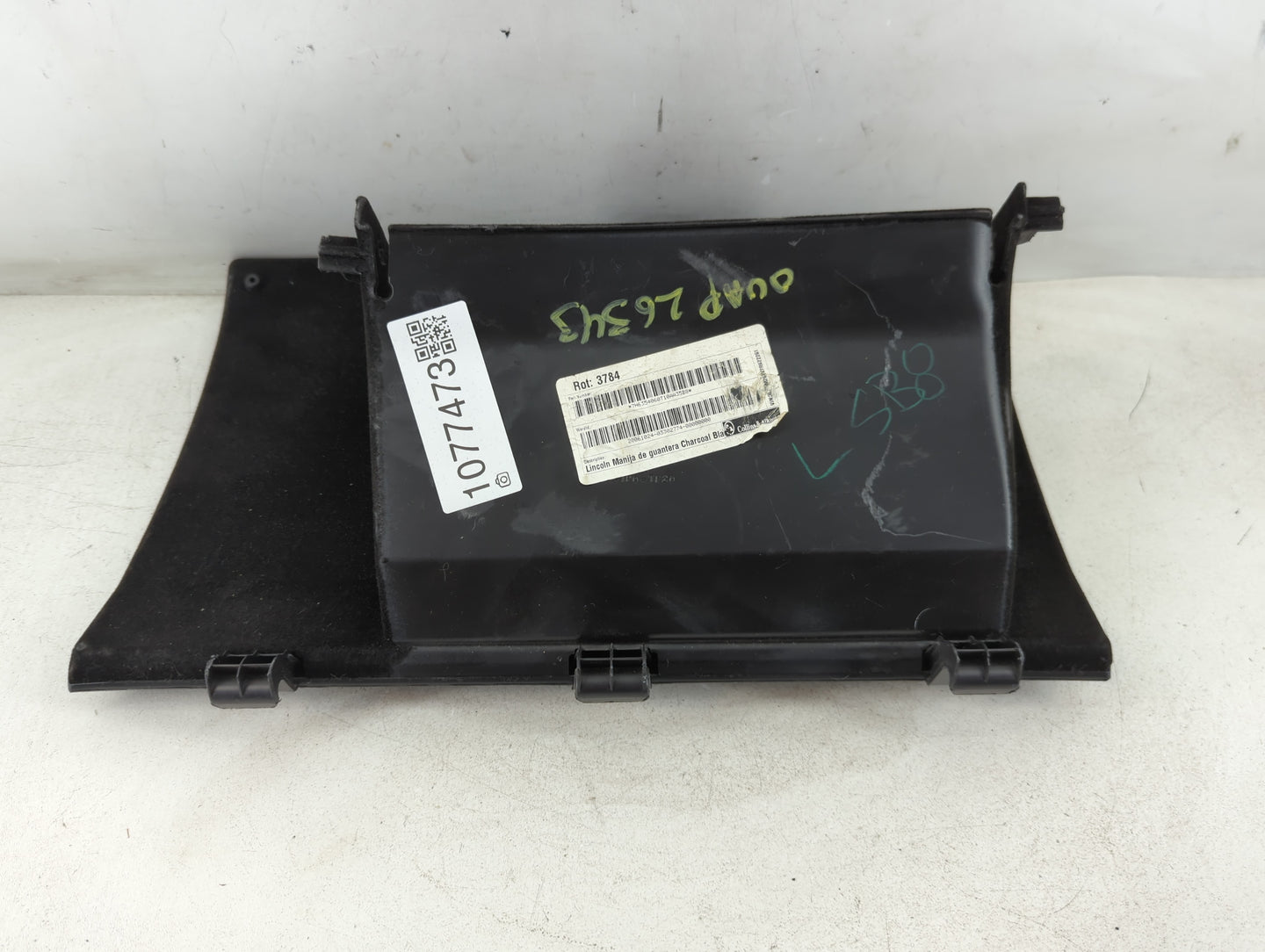 2003 Ford Taurus Passenger Glove Box Door Storage Compartment - Oemusedautoparts1.com