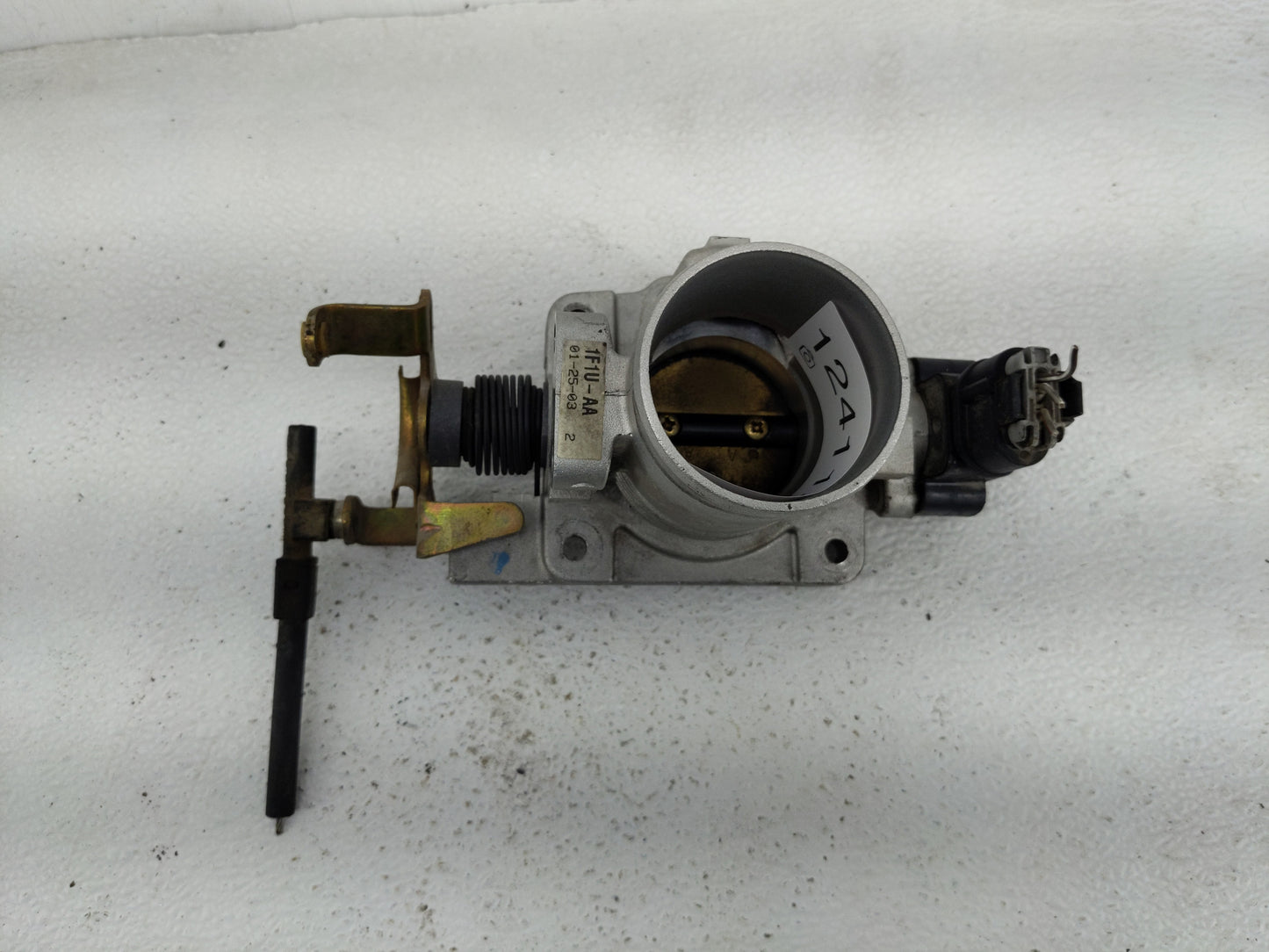 2003 Ford Taurus Throttle Body Fits OEM Used Auto Parts - Oemusedautoparts1.com