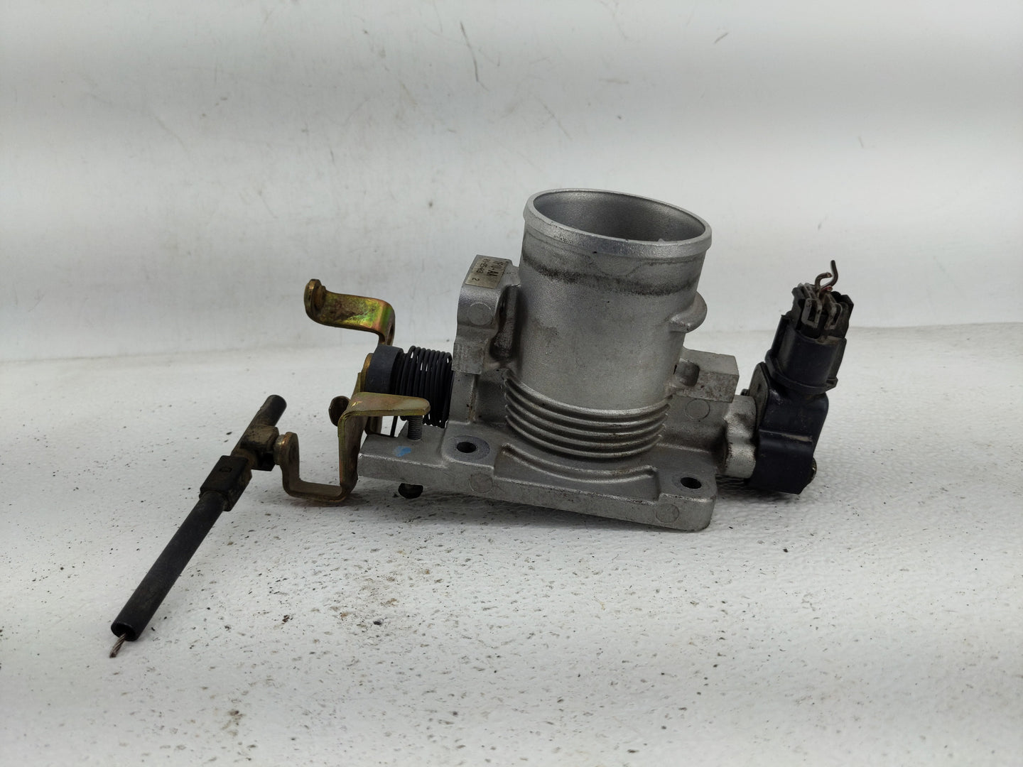 2003 Ford Taurus Throttle Body Fits OEM Used Auto Parts - Oemusedautoparts1.com