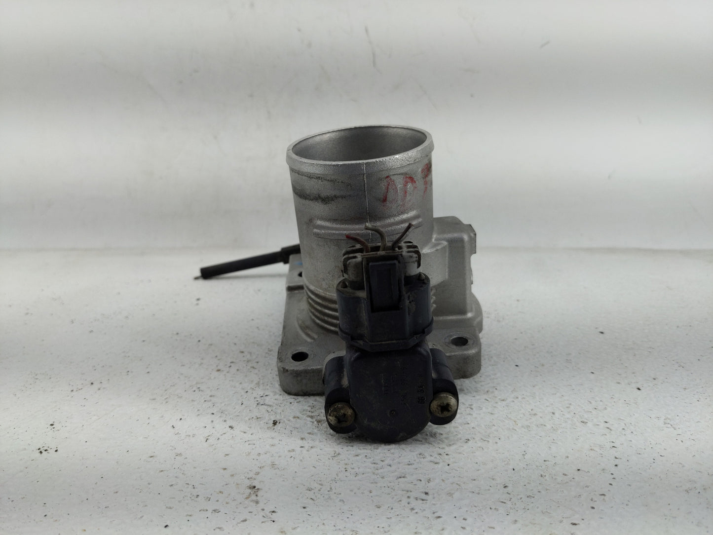 2003 Ford Taurus Throttle Body Fits OEM Used Auto Parts - Oemusedautoparts1.com