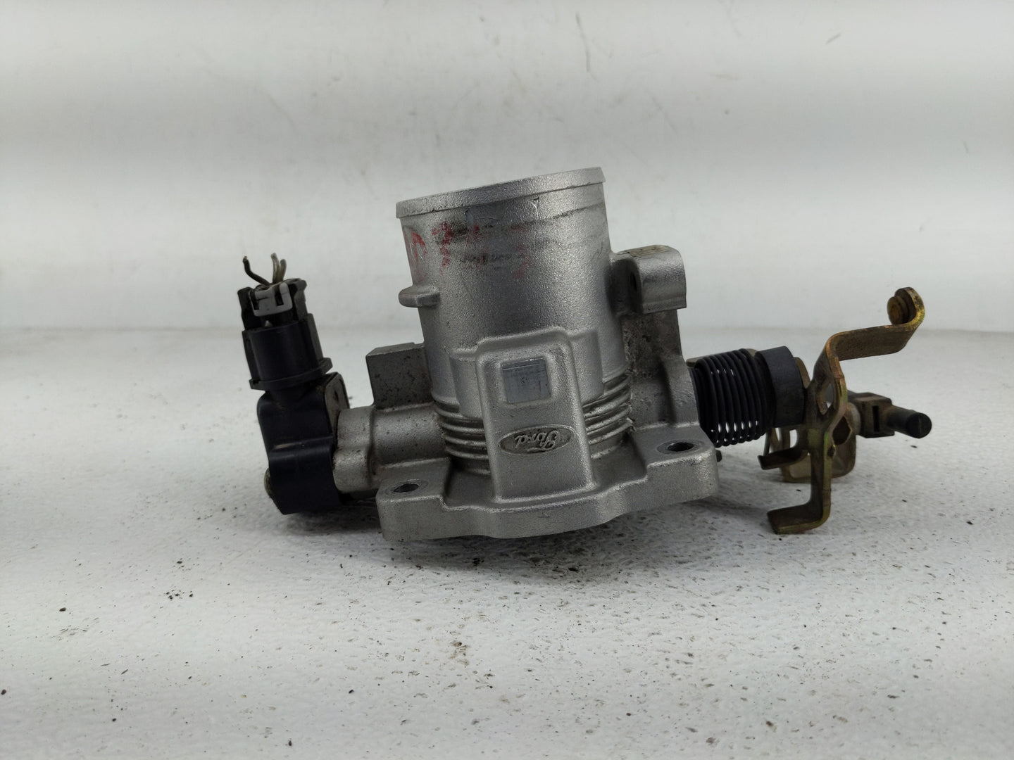 2003 Ford Taurus Throttle Body Fits OEM Used Auto Parts - Oemusedautoparts1.com