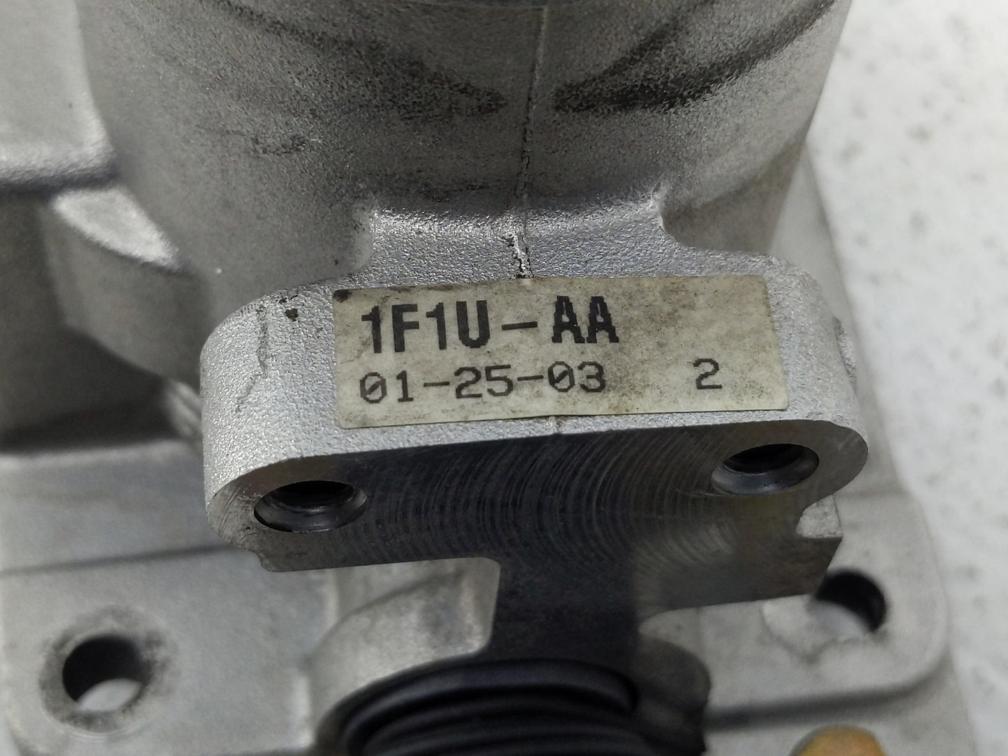 2003 Ford Taurus Throttle Body Fits OEM Used Auto Parts - Oemusedautoparts1.com