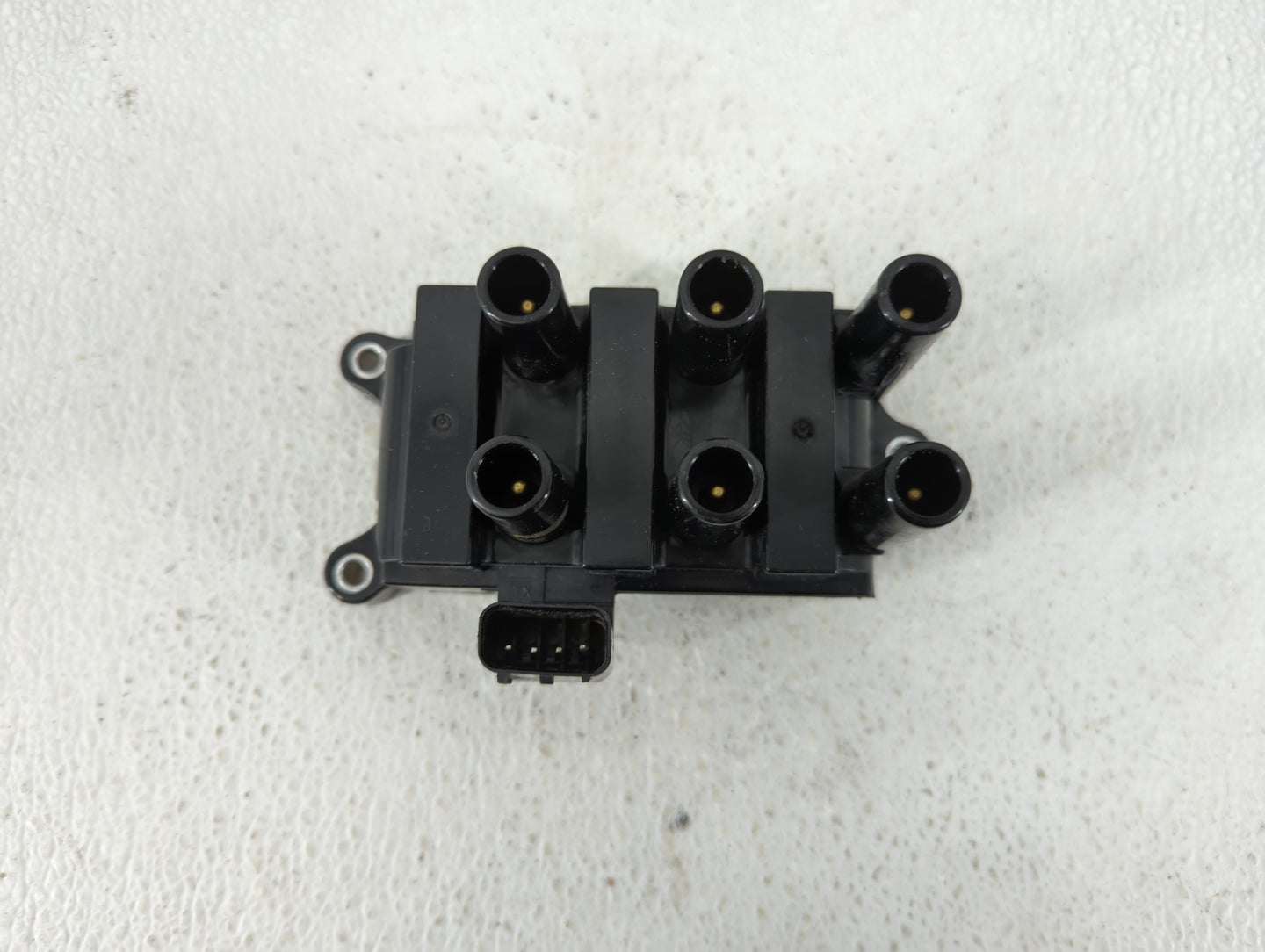 2003 Ford Taurus Ignition Coil Igniter Pack - Oemusedautoparts1.com