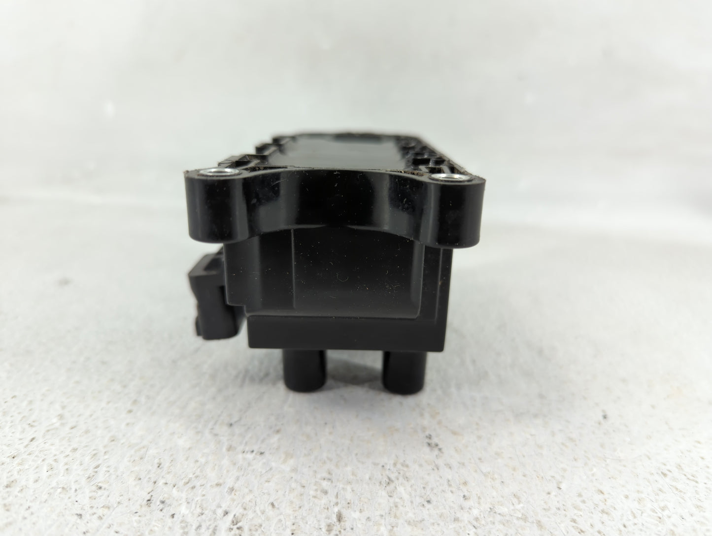 2003 Ford Taurus Ignition Coil Igniter Pack - Oemusedautoparts1.com