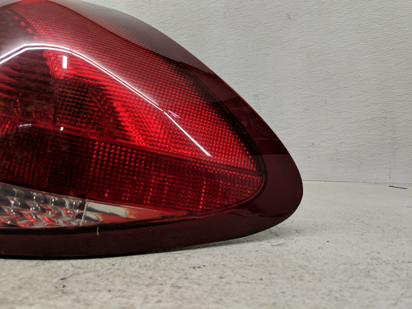 2000-2003 Ford Taurus Tail Light Assembly Passenger Right OEM Fits Fits 2000 2001 2002 2003 OEM Used Auto Parts - Oemusedaut