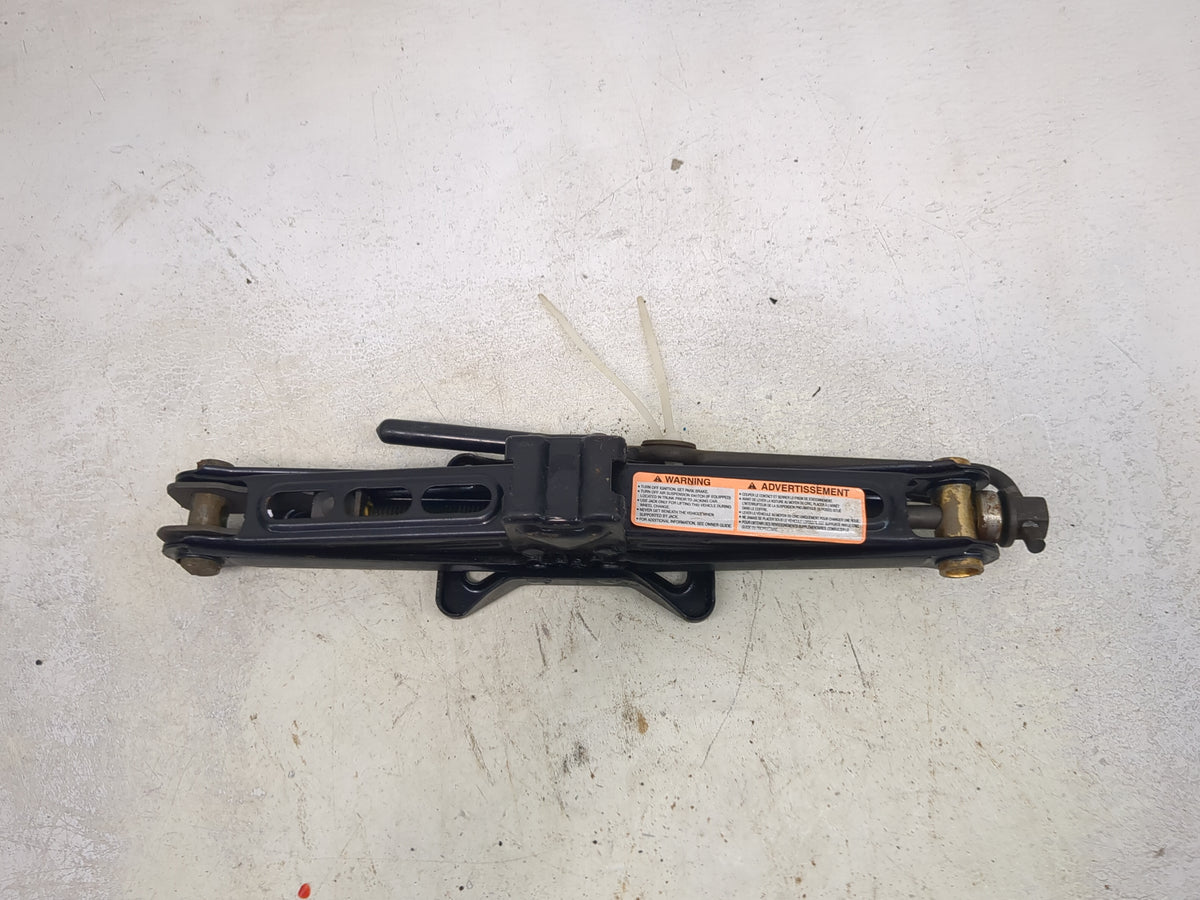 2003 Ford Taurus Spare Scissor Car Jack - Oemusedautoparts1.com
