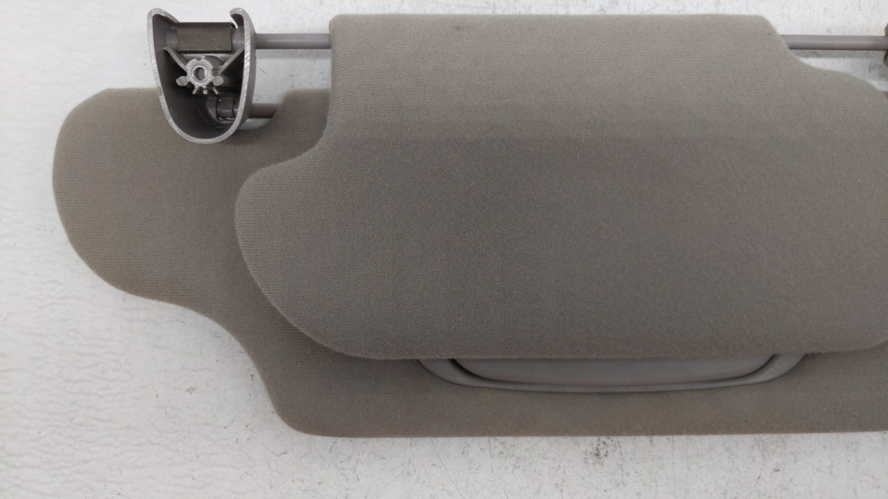 2000-2003 Ford Taurus Sun Visor Shade Replacement Passenger Right Mirror Fits Fits 2000 2001 2002 2003 OEM Used Auto Parts -