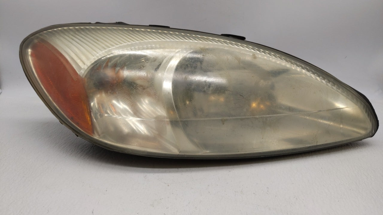 2000-2007 Ford Taurus Passenger Right Oem Head Light Headlight Lamp - Oemusedautoparts1.com
